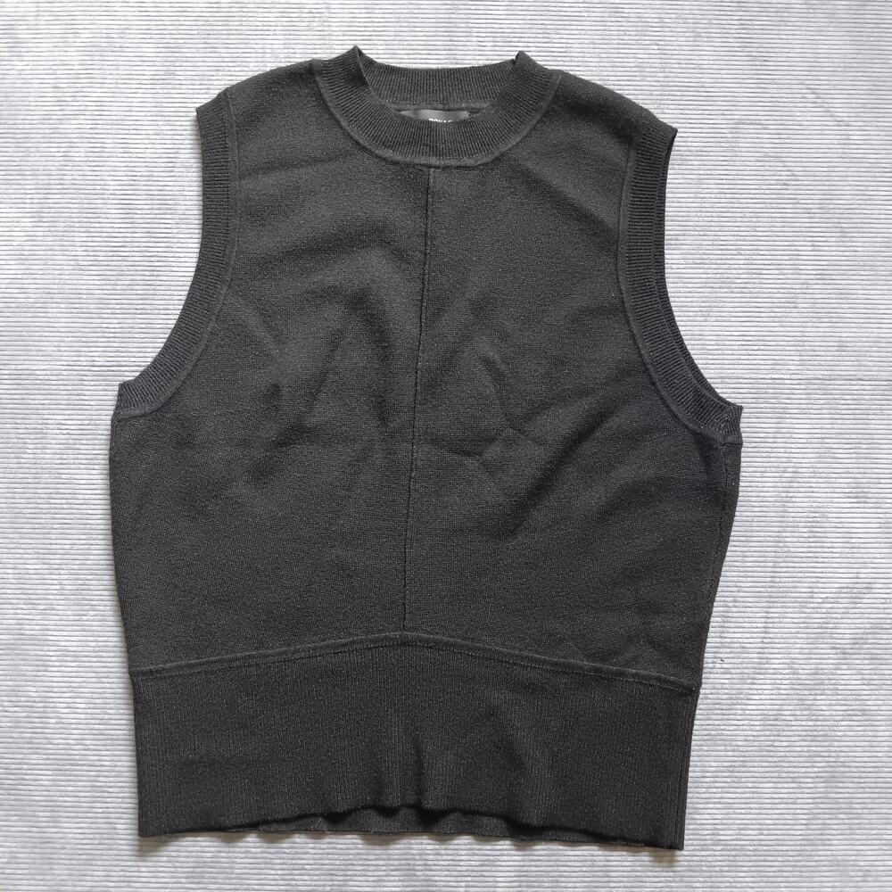 Club Monaco Black Sculptoral Sleeveless Sweater Vest Top Size Med